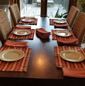 Crate&Barrel Table Setting